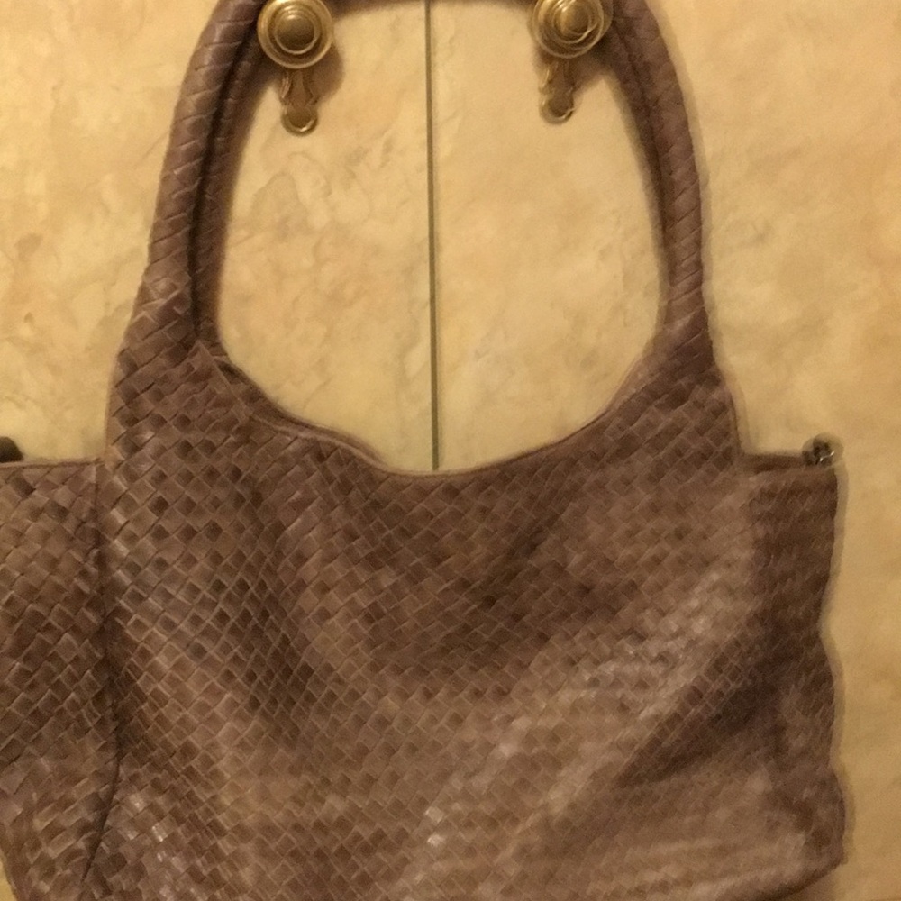 Camel platania  but does not have the long straps